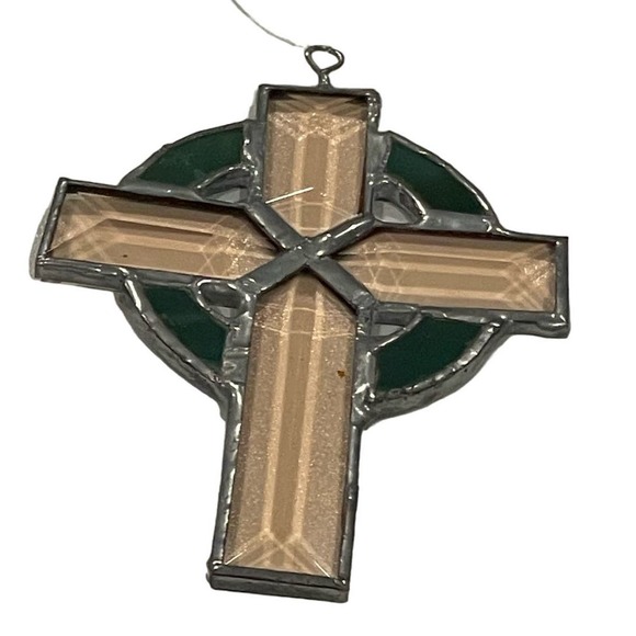 Brighton Small 3.75 inch Celtic Cross Green Soft Pink Stained Glass Sun Catcher - Picture 1 of 4